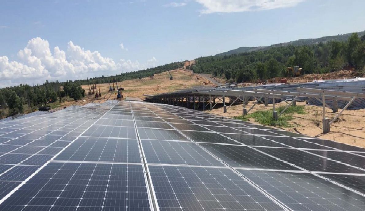 Thi công lắp đặt điện năng lượng mặt trời hòa lưới tại Miền Trung
